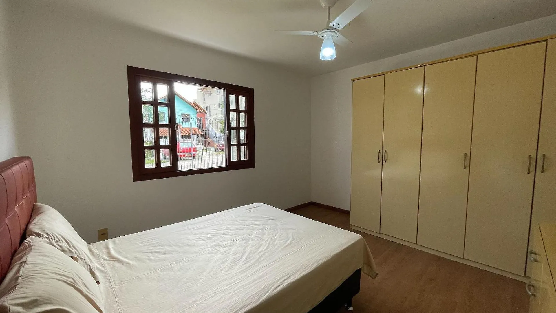Belissima Casa A 350M Da Praia De Canasvieiras Florianópolis Brazílie